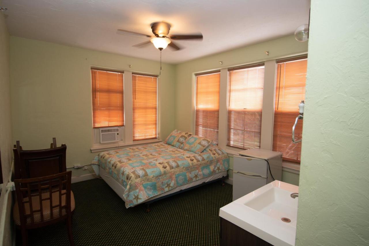Hotel Evernia West Palm Beach Bagian luar foto